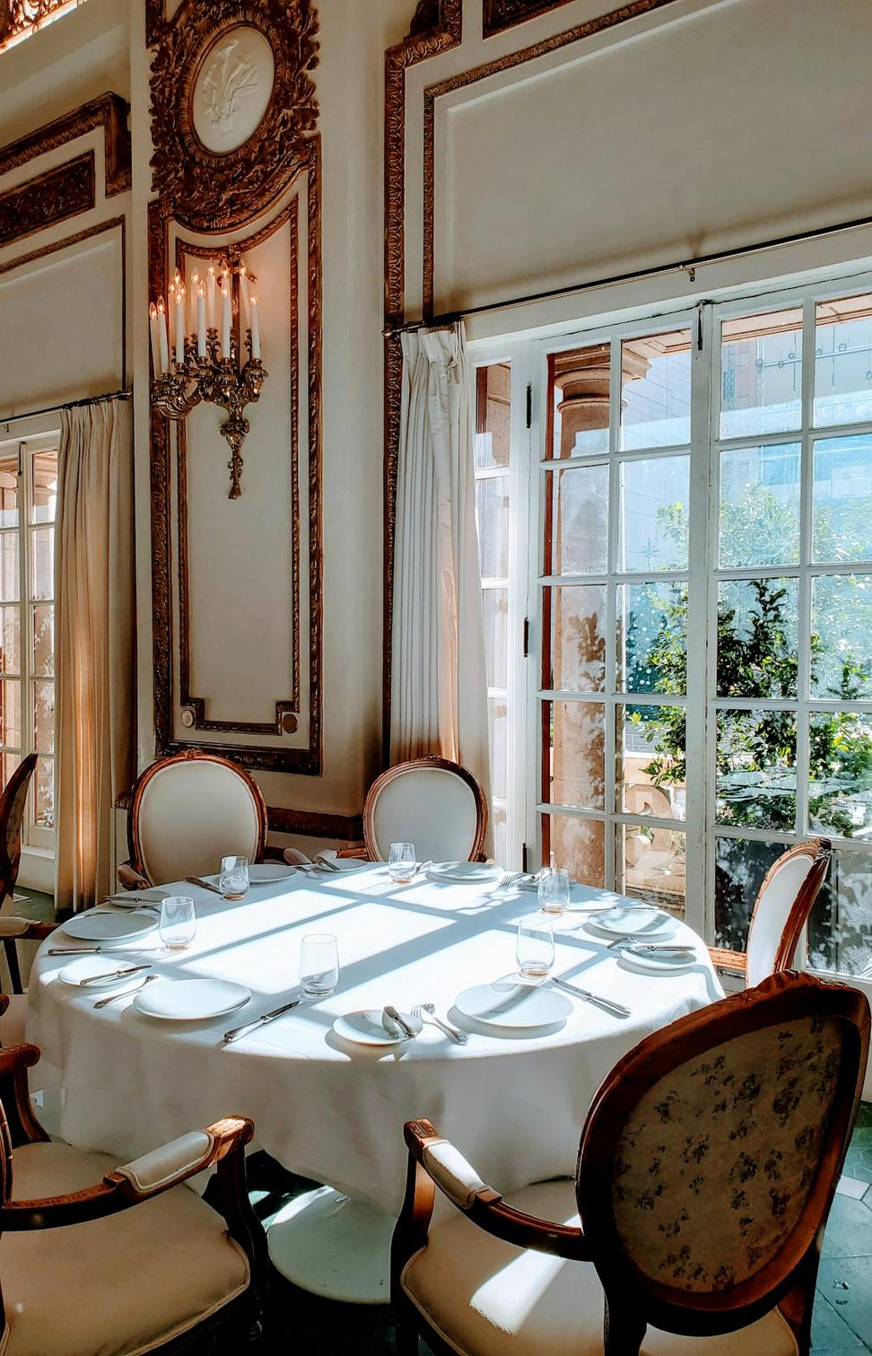 Fine Dining Restaurant